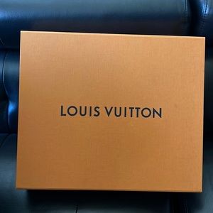 LV BOX